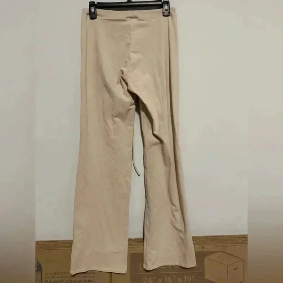 Skims Wide Leg Relaxed Fit Ultra Soft Loose Boyfriend Pant Size M Beige Drawstri - Picture 4 of 4